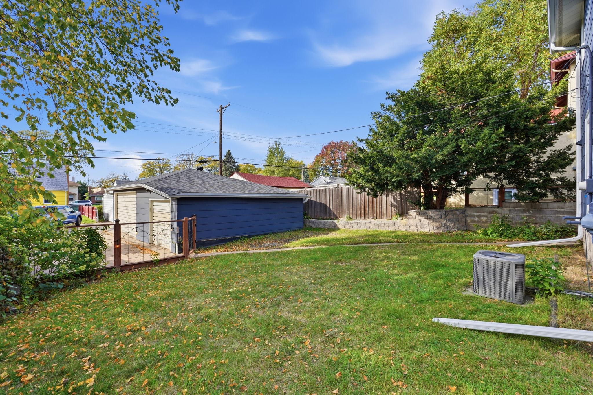 3242 Ulysses Street NE