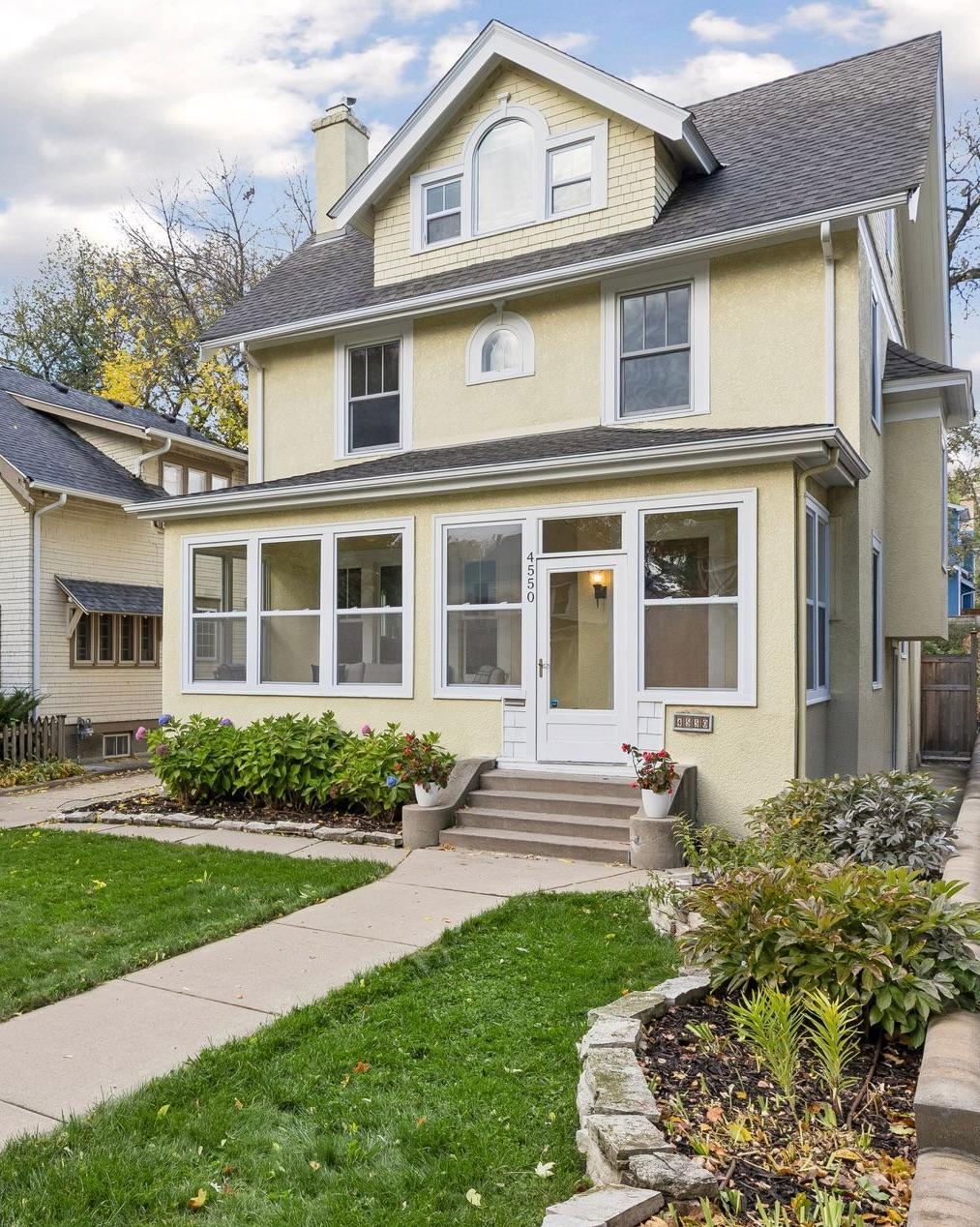4550 York Avenue S Minneapolis Mn Us 55410 Nst7163120