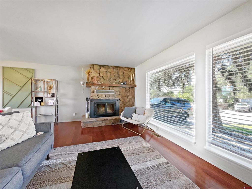 631 Baker