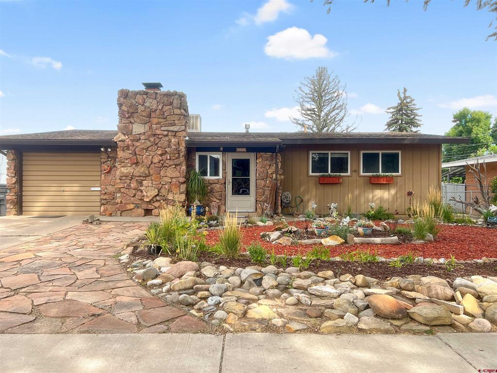 612 Baker Avenue