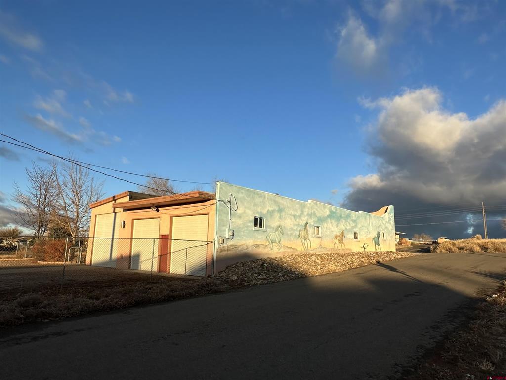 105 N Sligo Unit: Legal is 105 and 107 N. S