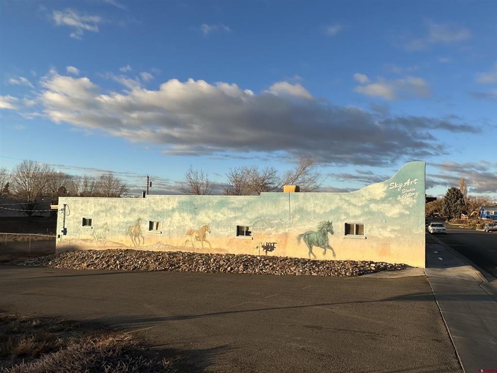 105 N Sligo Unit: Legal is 105 and 107 N. S