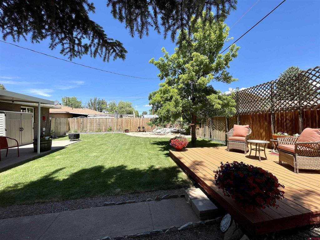 706 S Cedar