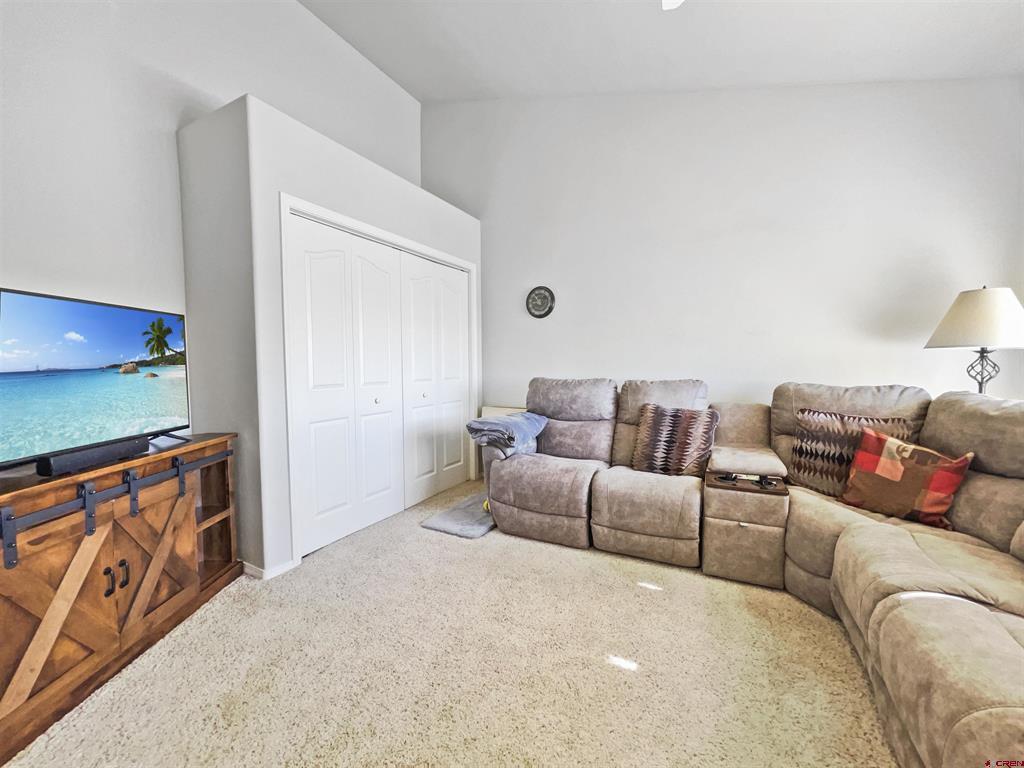 1521 Cochita Drive