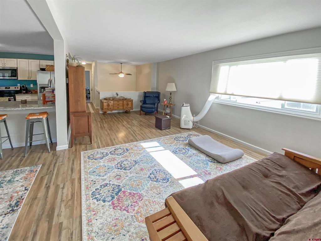 529 W 7th Street