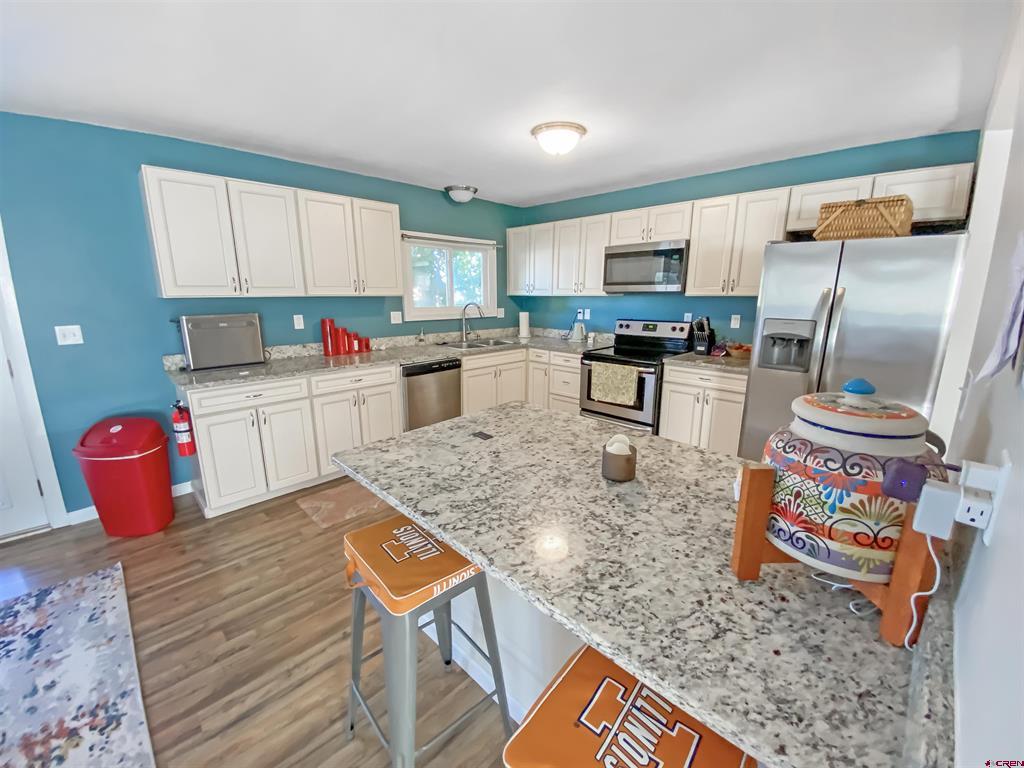 529 W 7th Street