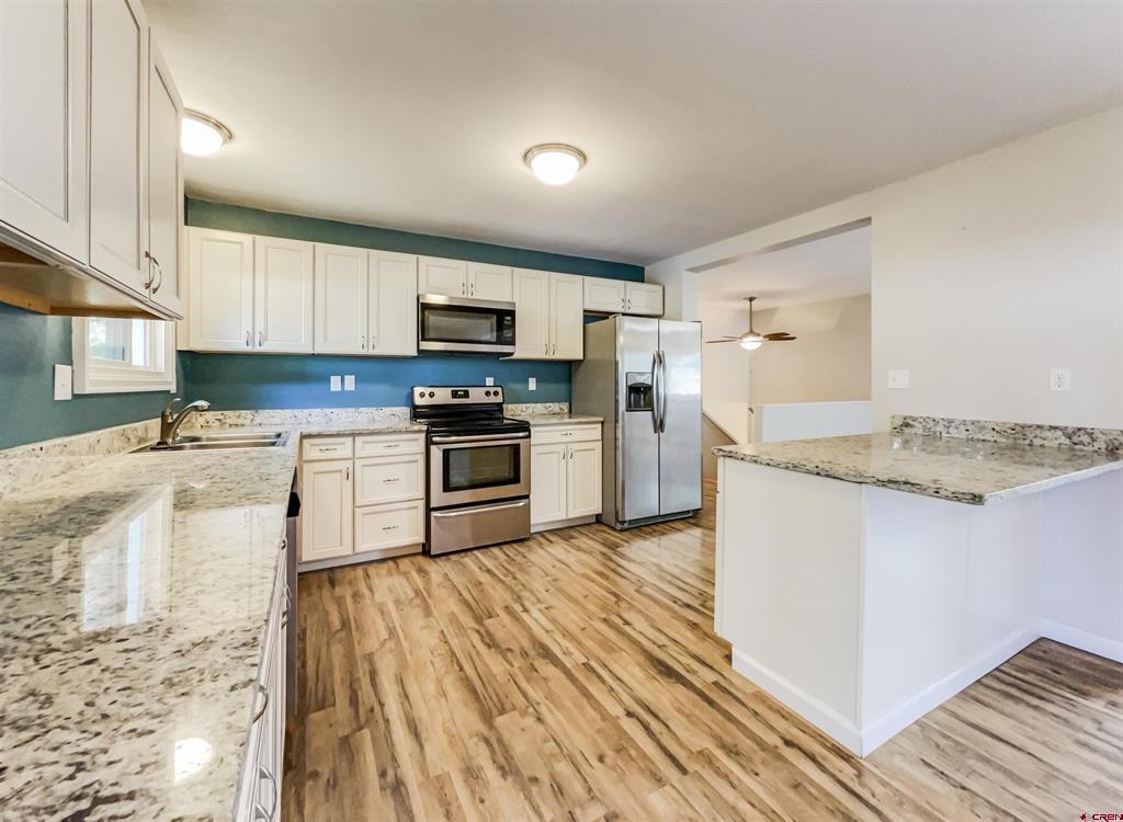 529 W 7th Street