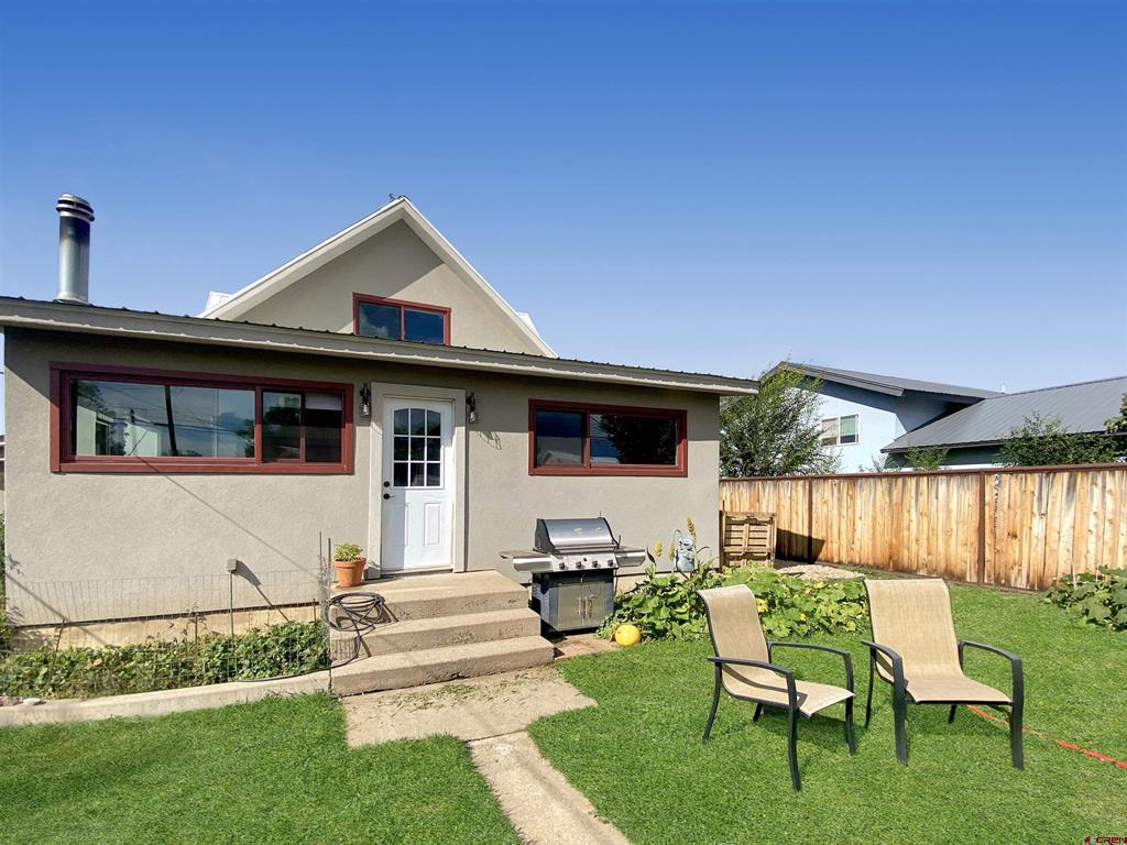 511 Bauer Avenue