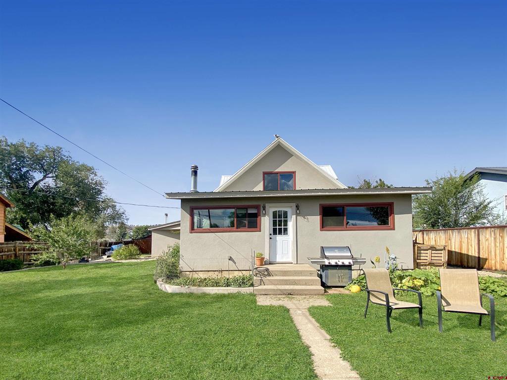 511 Bauer Avenue