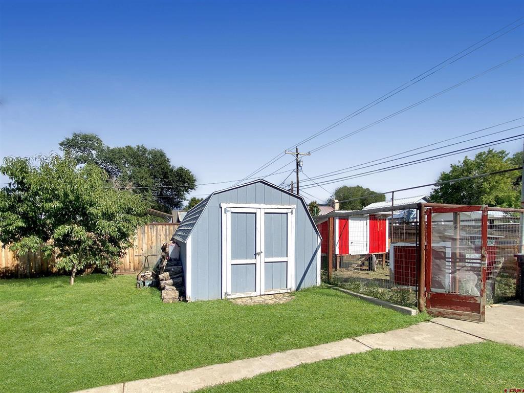 511 Bauer Avenue