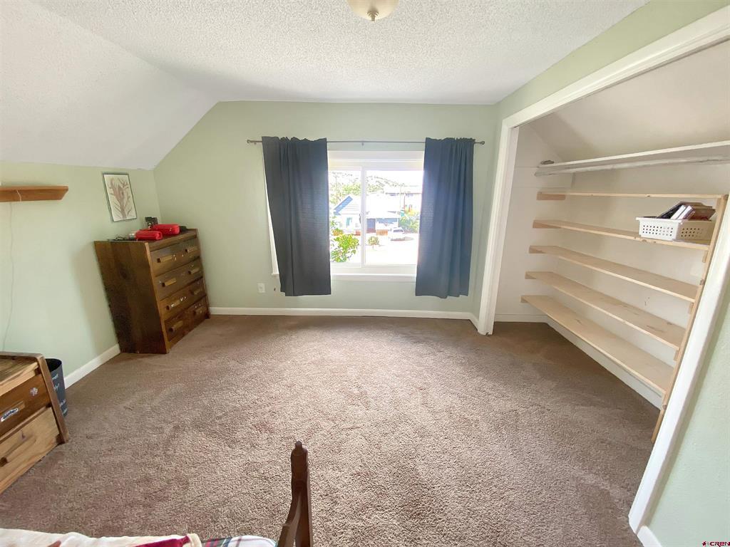 511 Bauer Avenue
