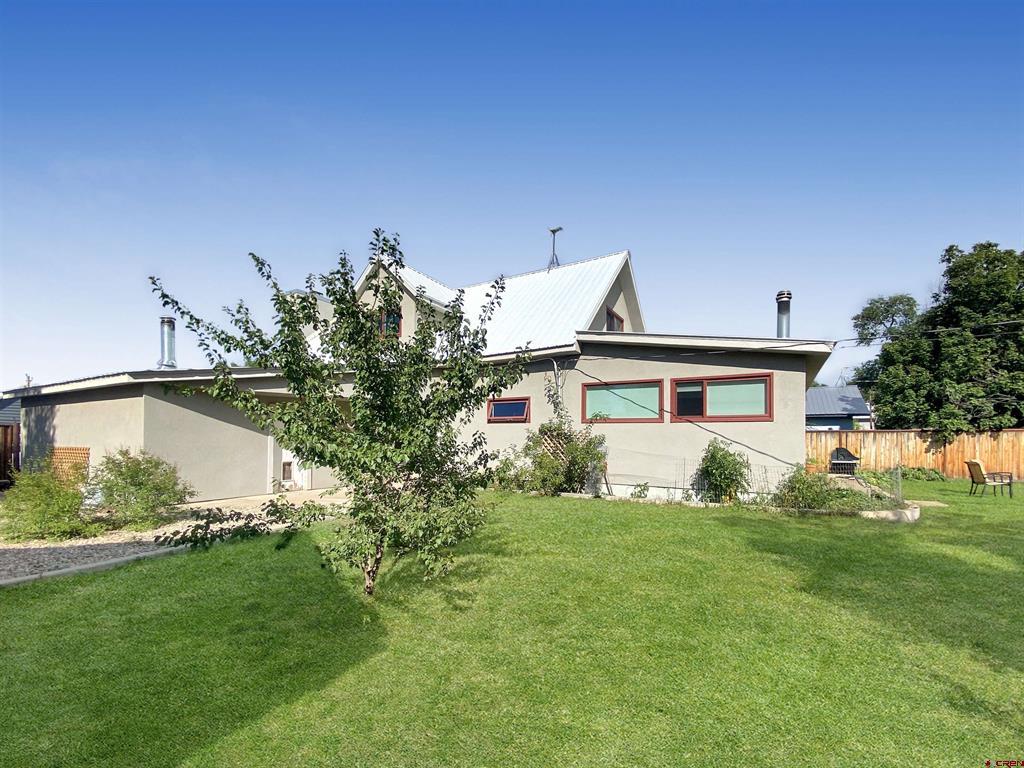 511 Bauer Avenue