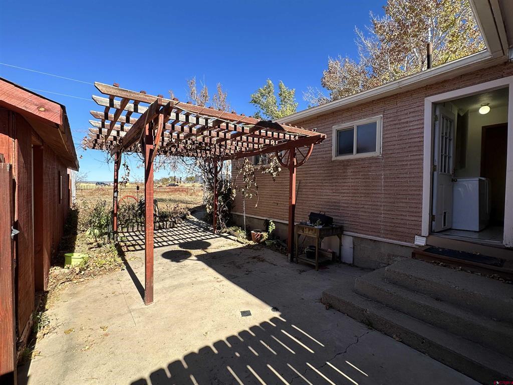 708 Canyon Drive