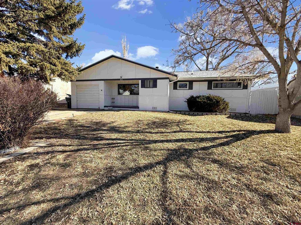 945 Livesay Drive