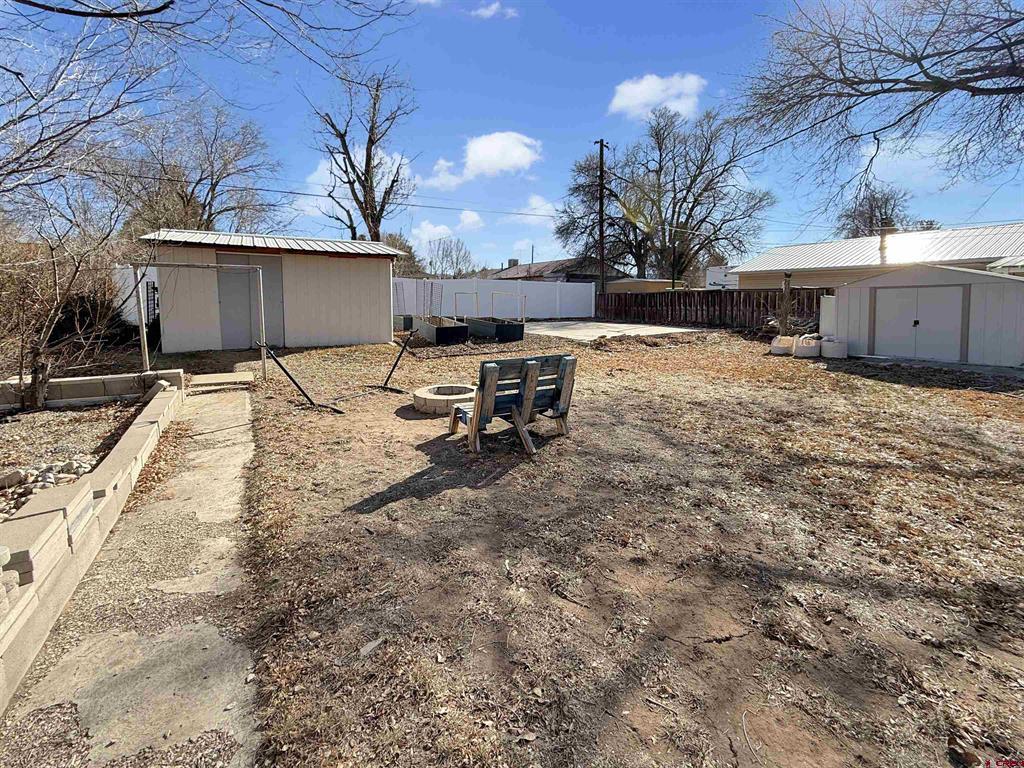 945 Livesay Drive
