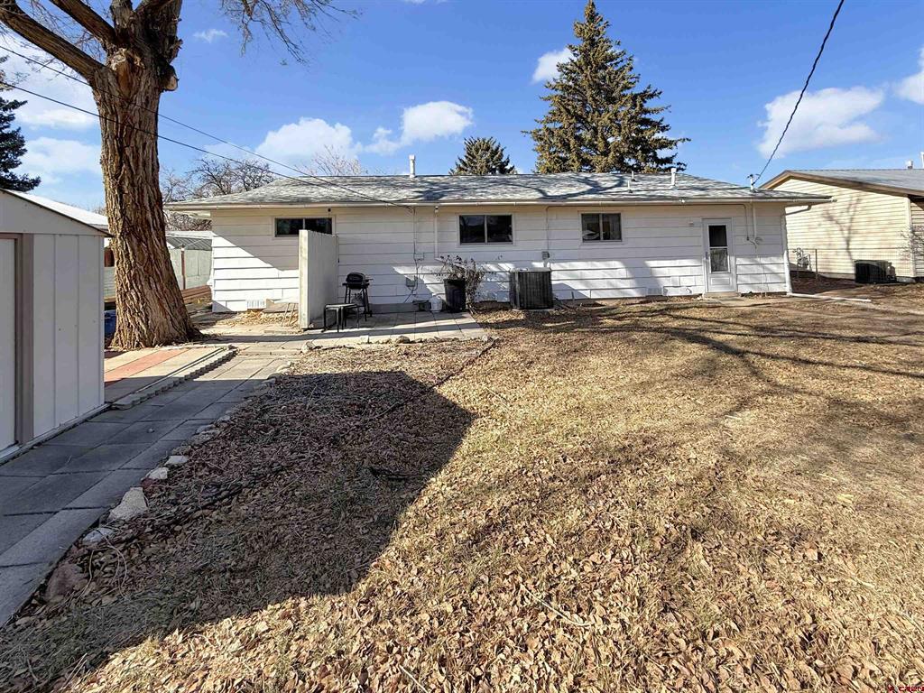 945 Livesay Drive