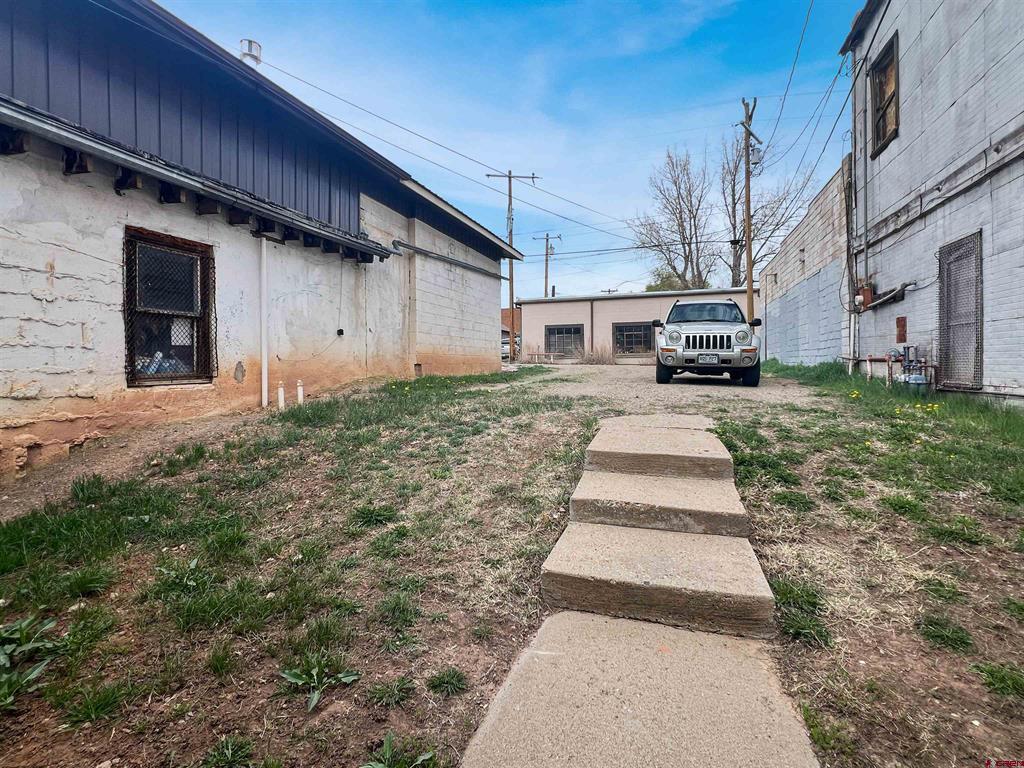 30 E Main Street