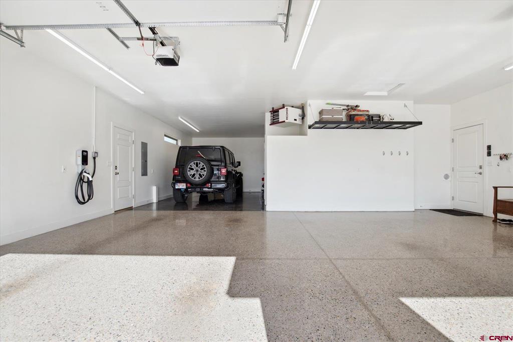 2194 Golf Course Lane