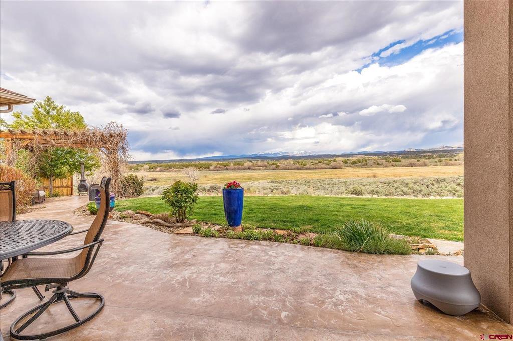 2194 Golf Course Lane