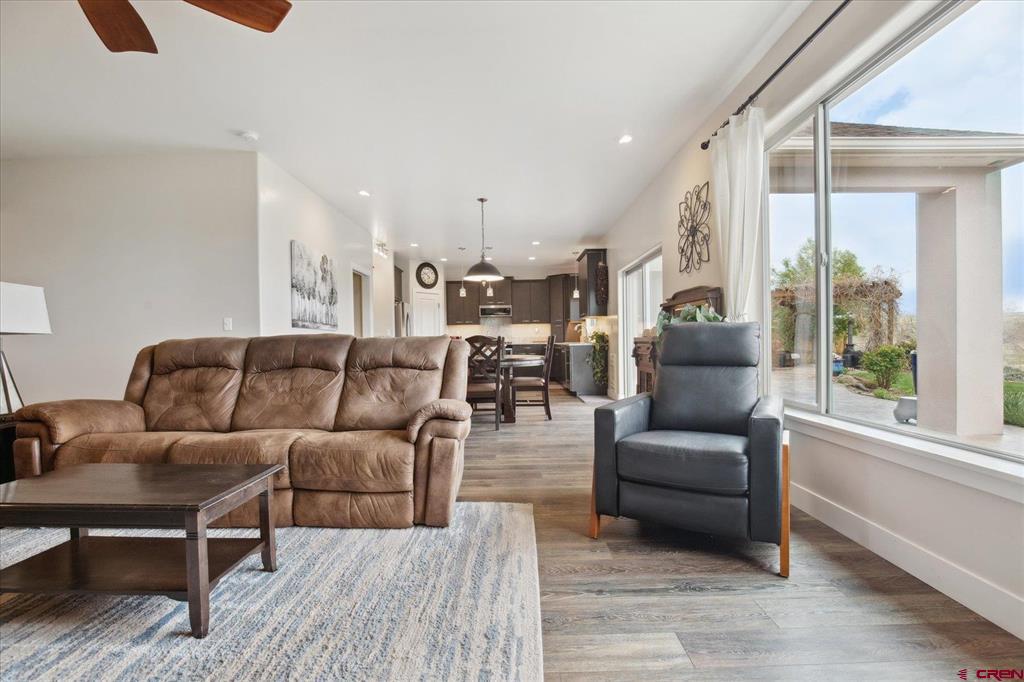 2194 Golf Course Lane