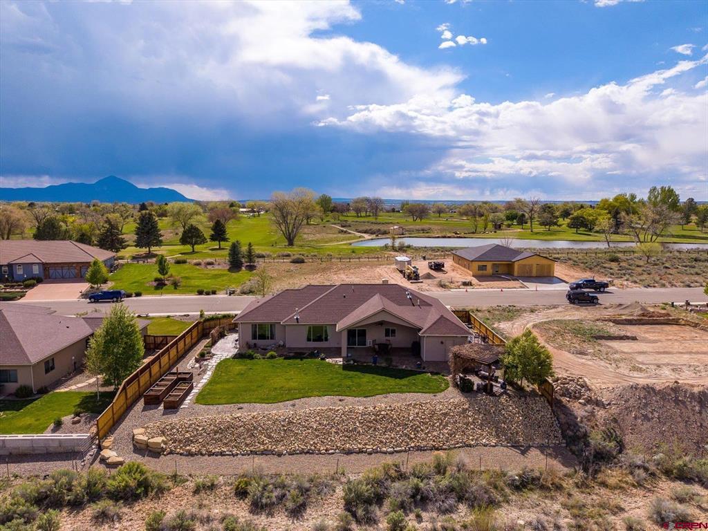 2194 Golf Course Lane