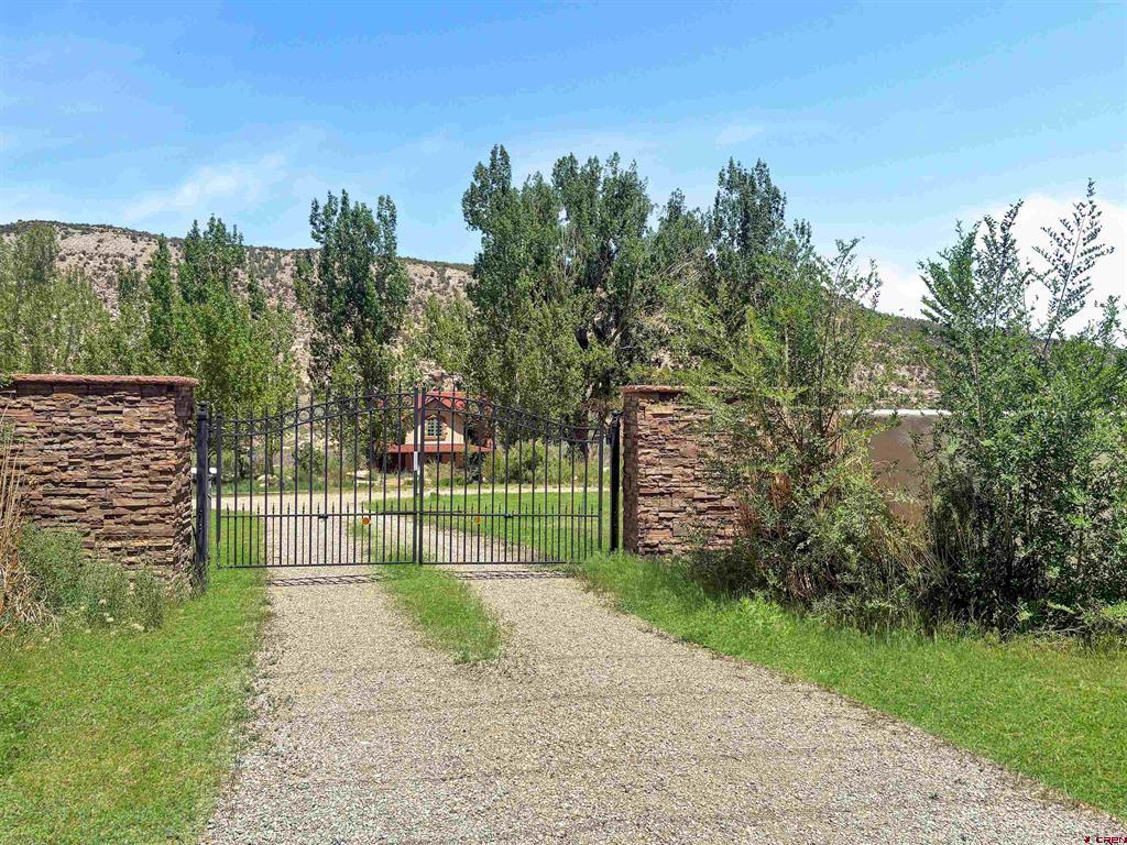 18261 Road G