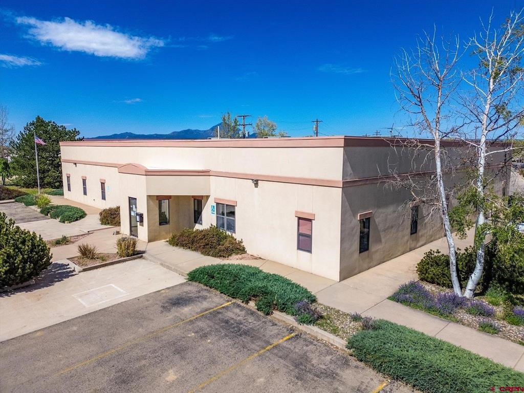 628 W 5th Street