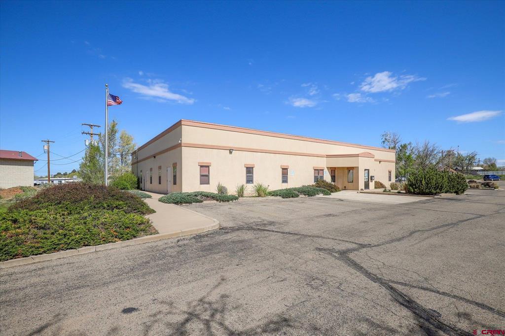 628 W 5th Street