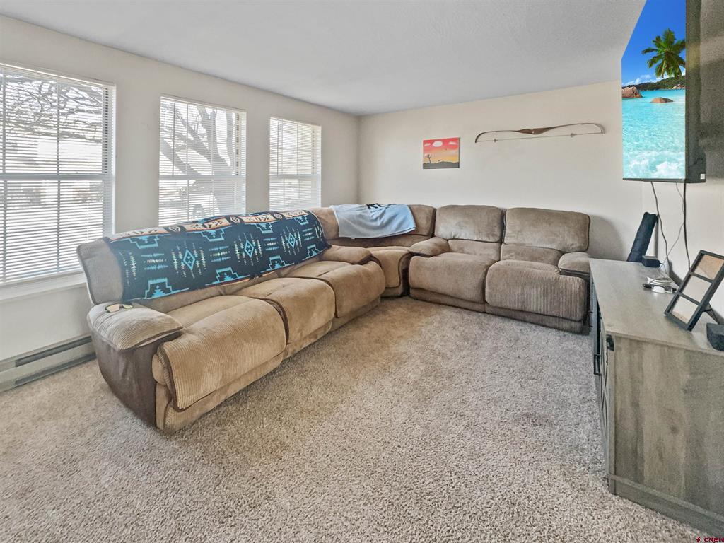 520 W 6th Street Unit: 15