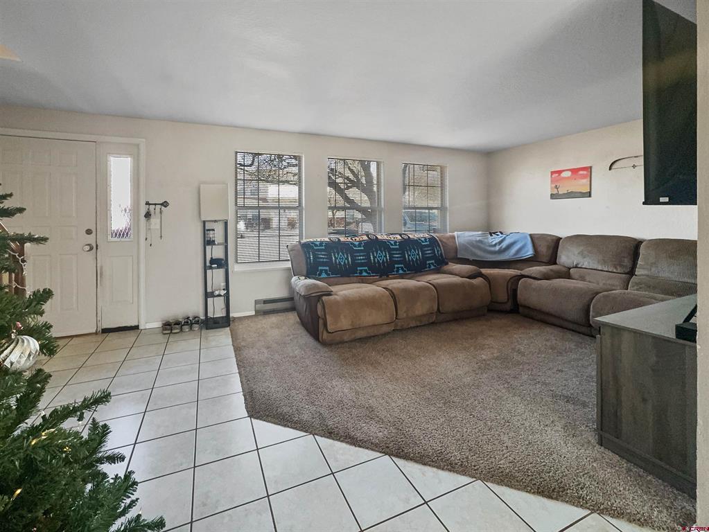 520 W 6th Street Unit: 15