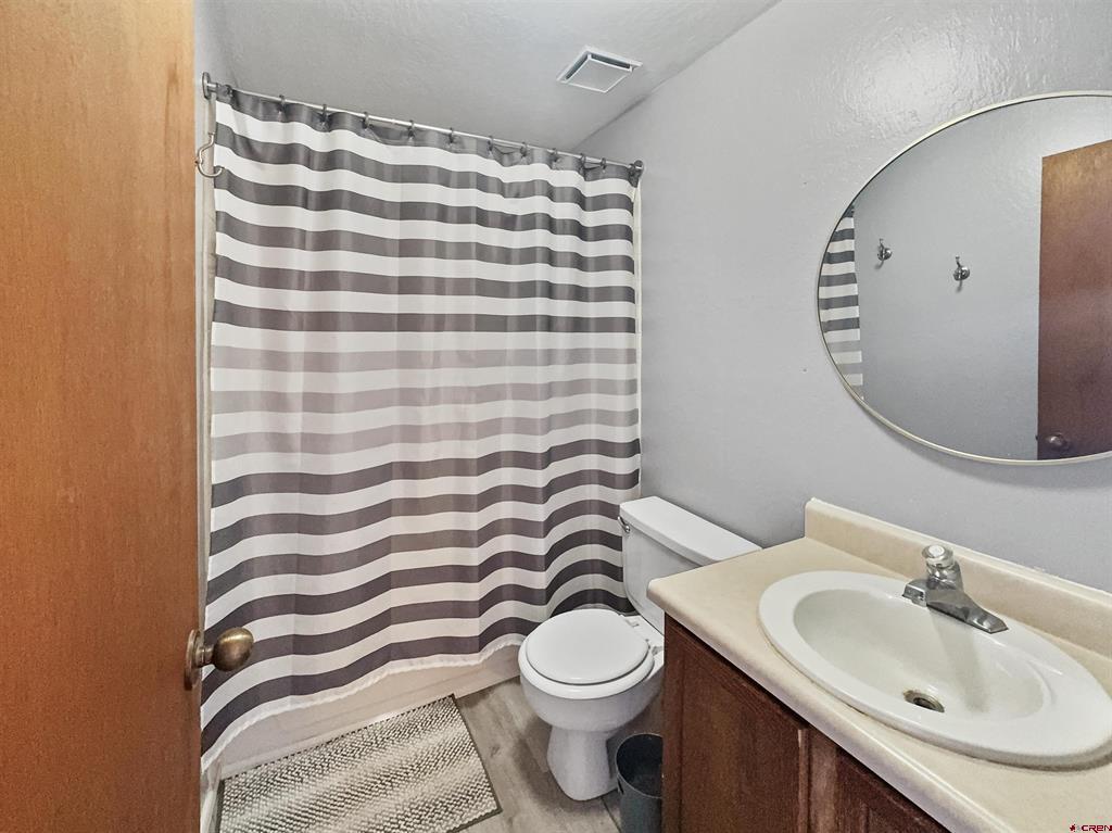520 W 6th Street Unit: 15