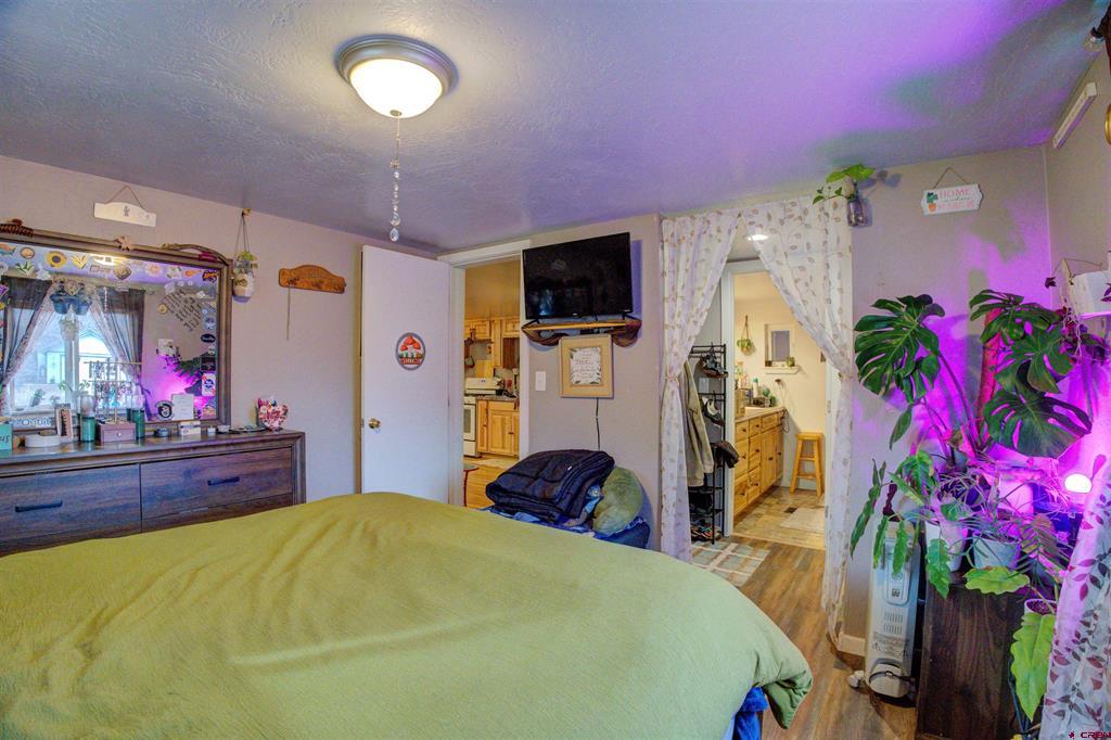 1906 Hillside Avenue