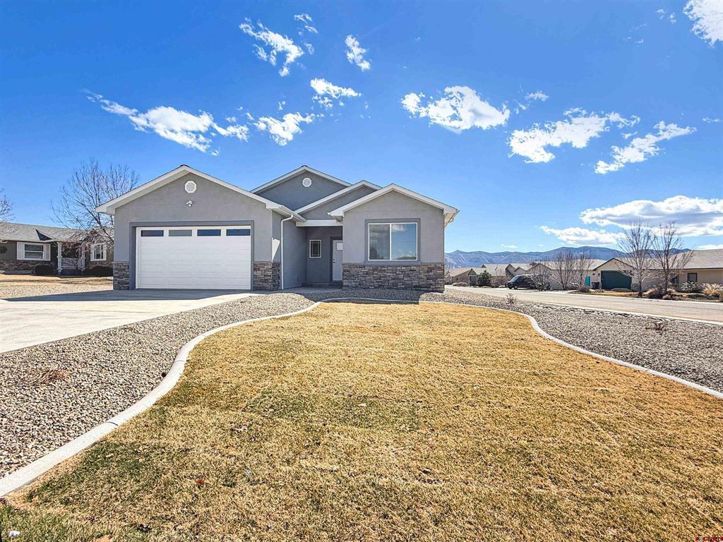 535 Geralds Way