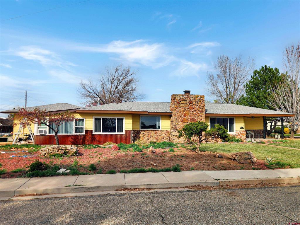 715 San Juan Drive