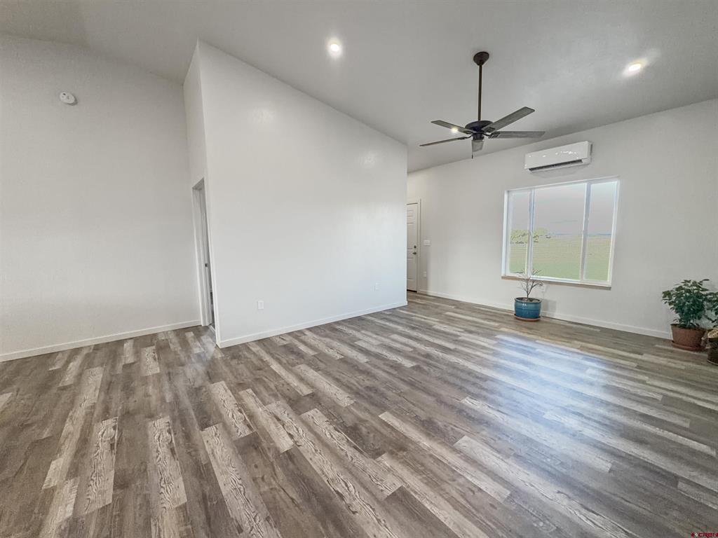 32270 N.2 Road