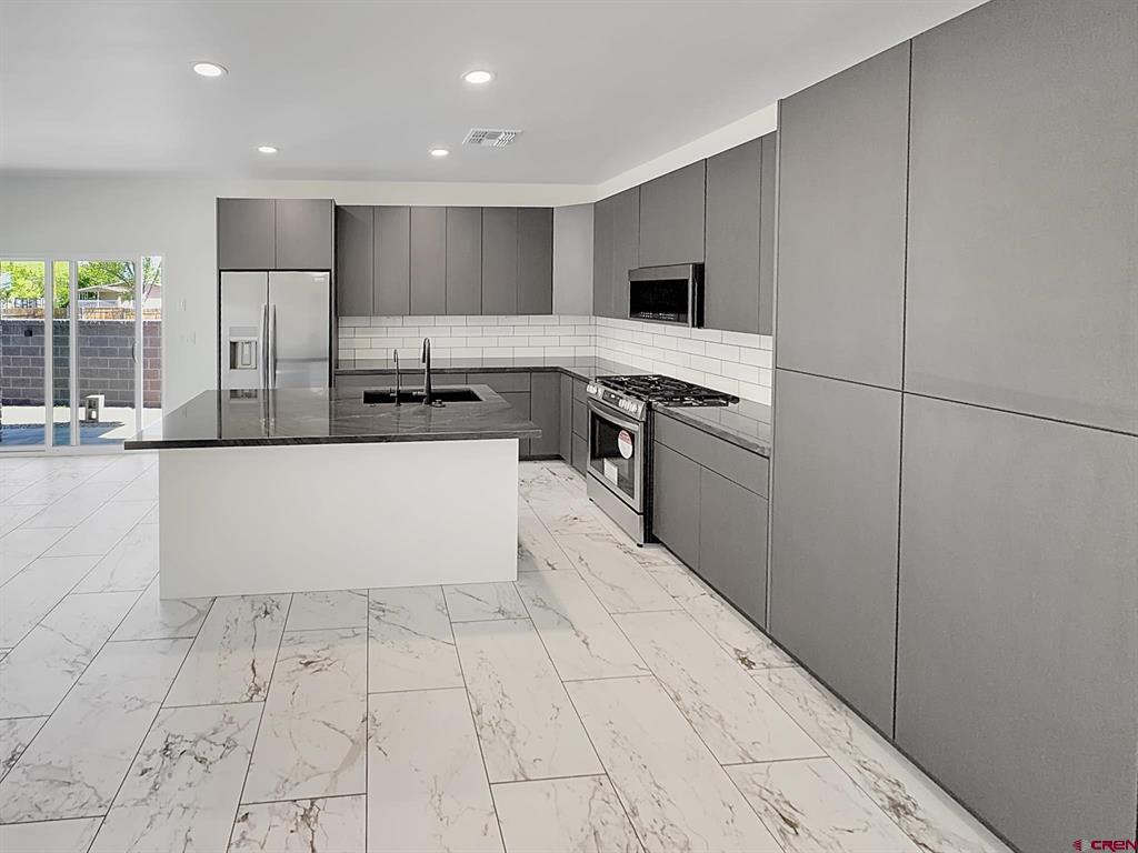 534 Juniper Place