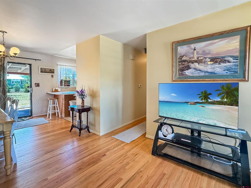 819 Brookside Drive