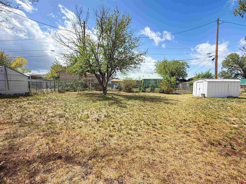 819 Brookside Drive