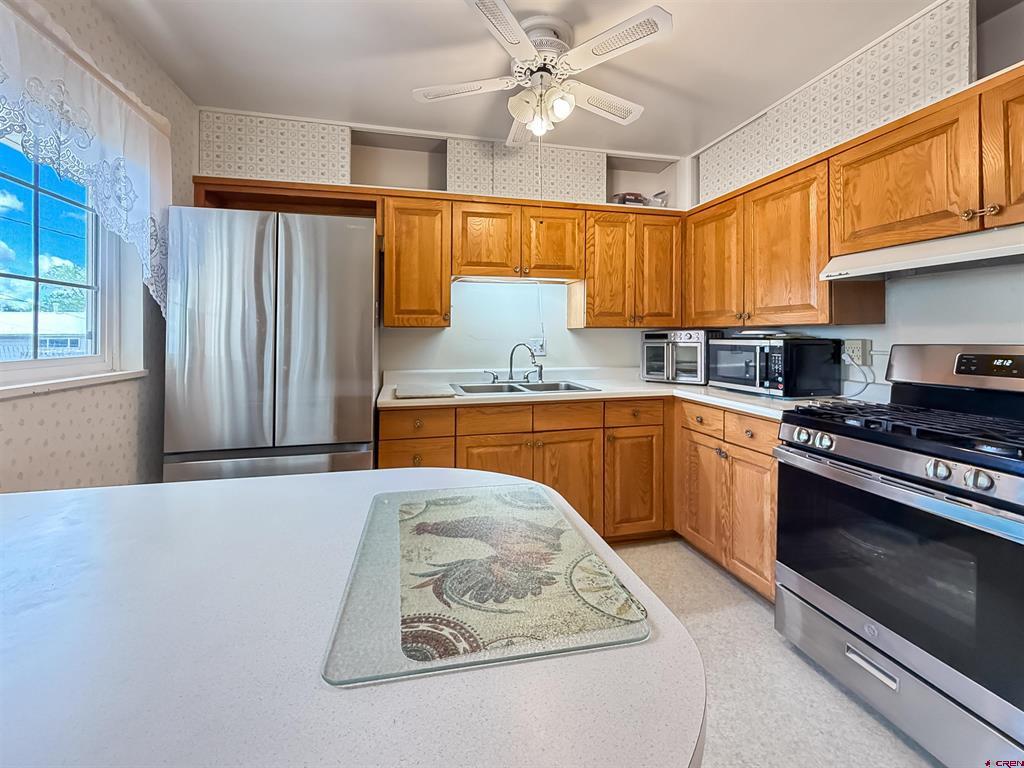 819 Brookside Drive