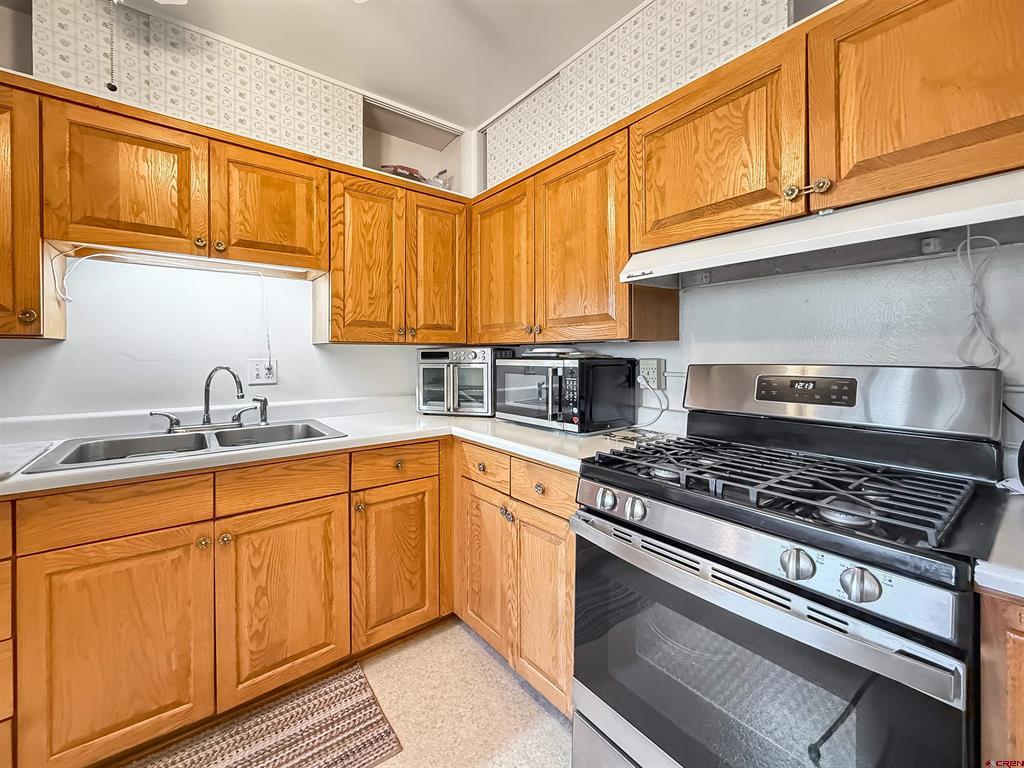 819 Brookside Drive
