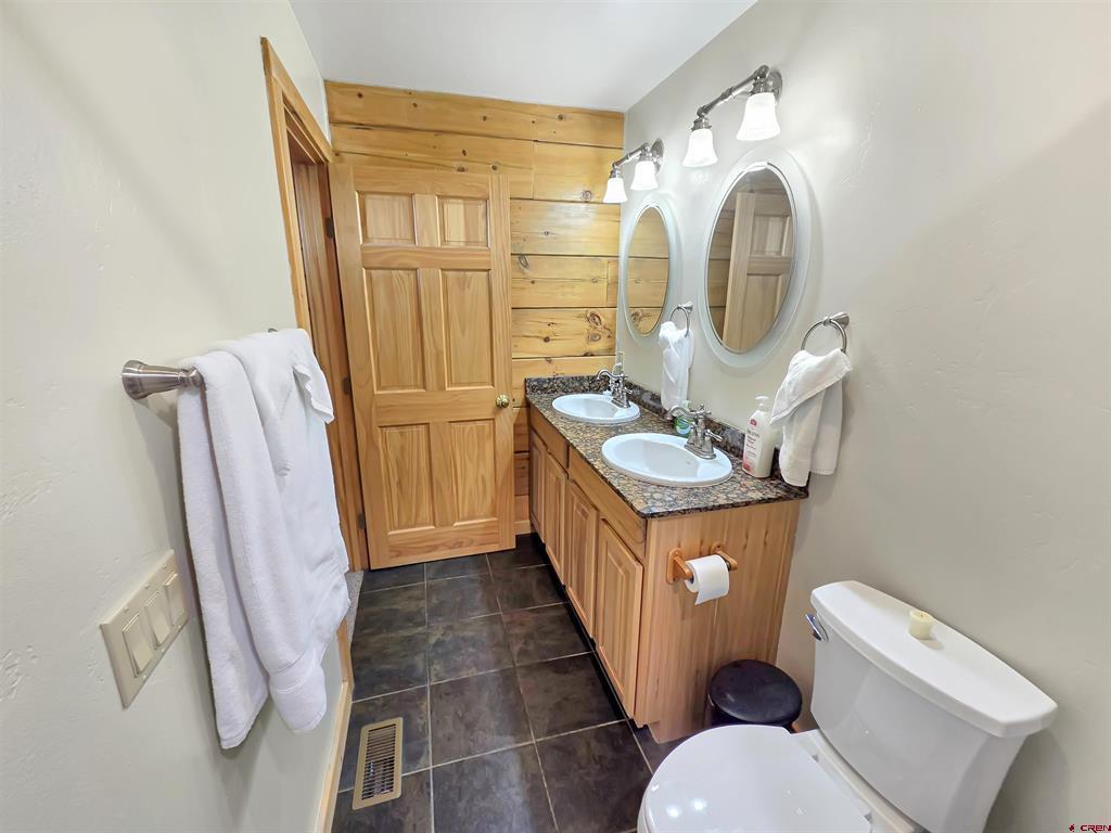 24515 Road 37