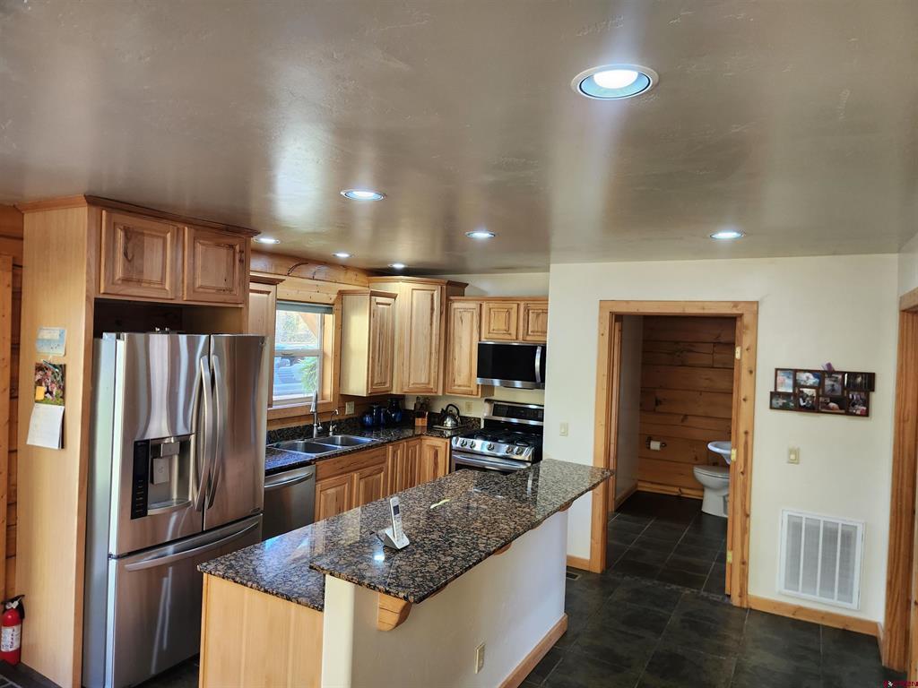 24515 Road 37
