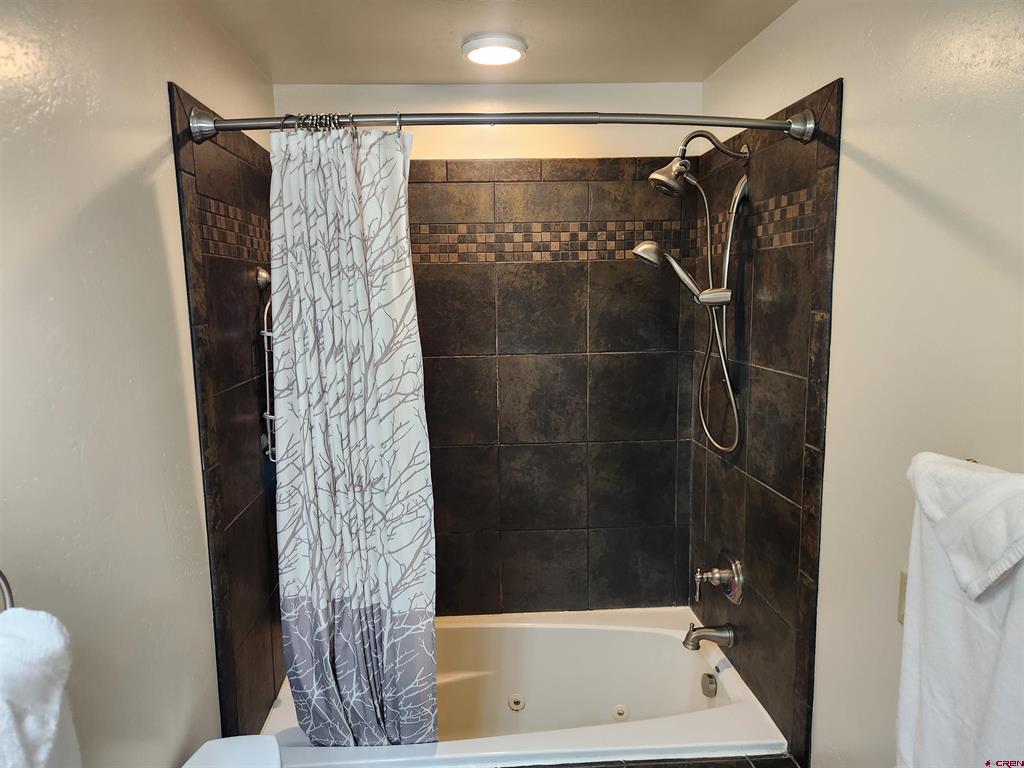 24515 Road 37