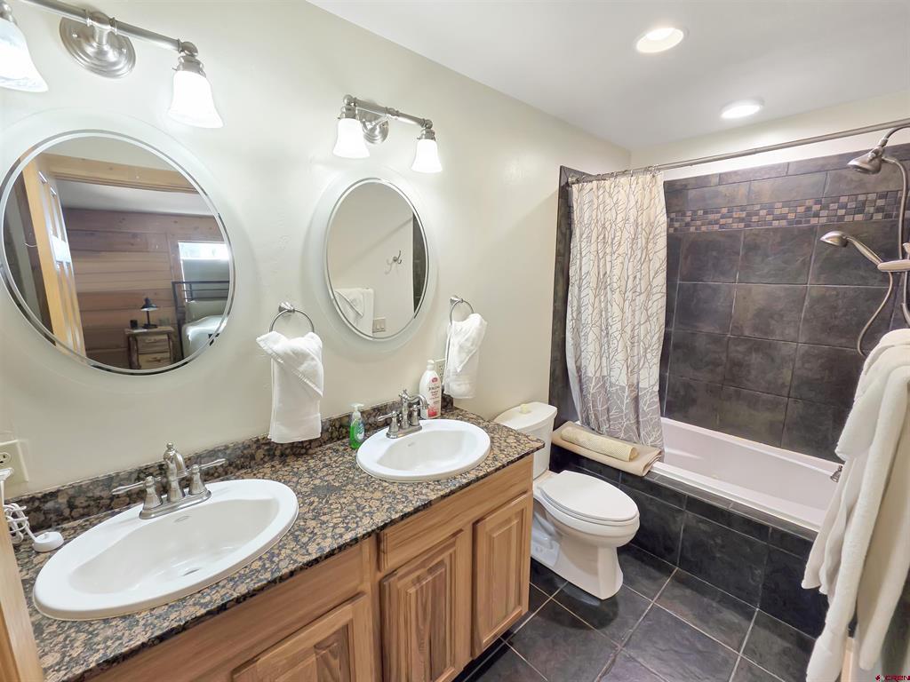 24515 Road 37