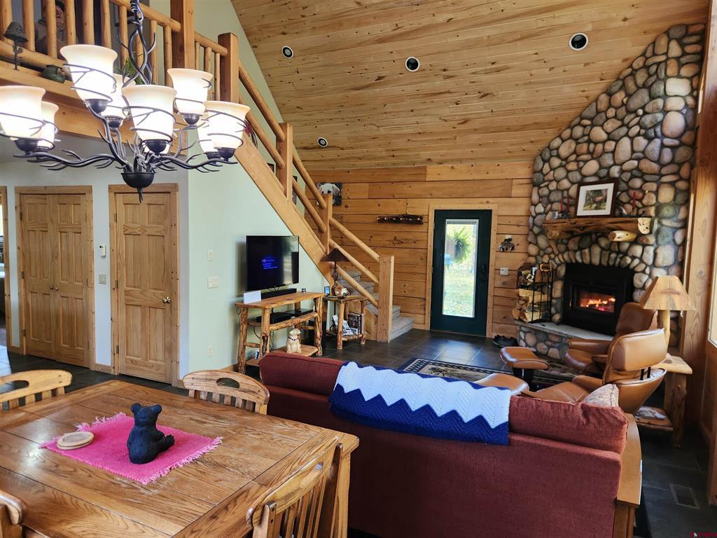24515 Road 37