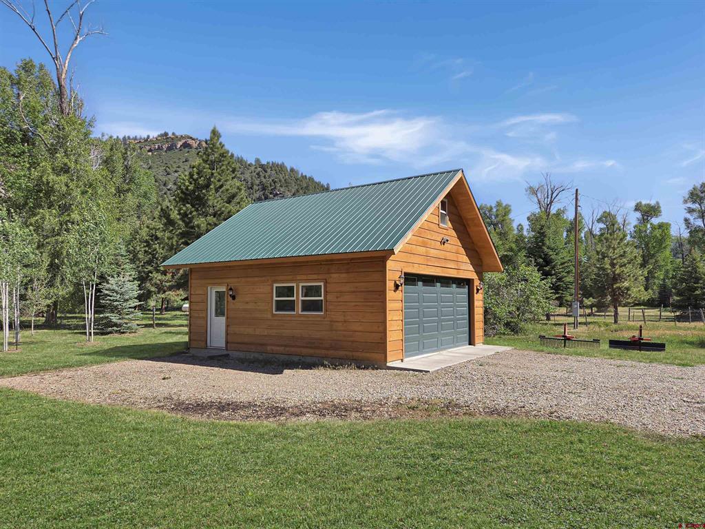 24515 Road 37