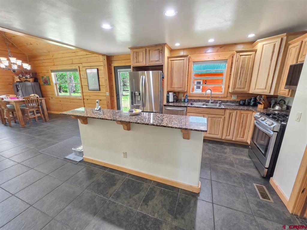 24515 Road 37
