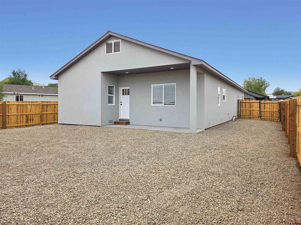 1456 N Acoma Street