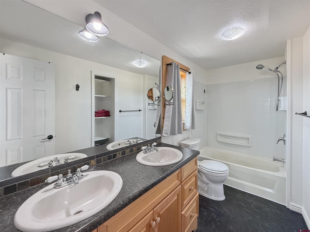 11419 Road 22