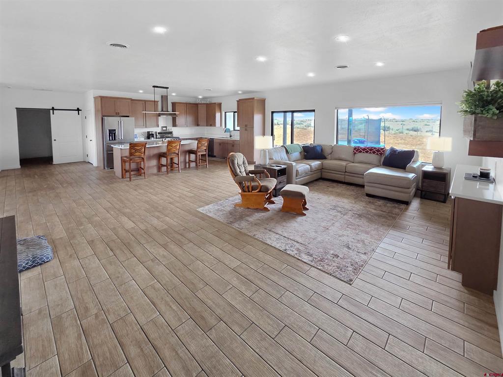 18661 Road 22.6